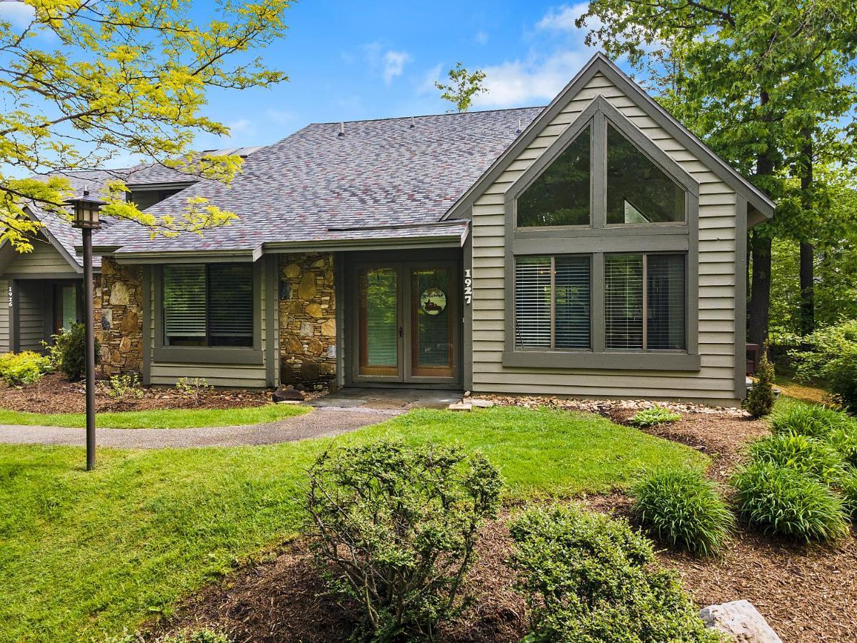 Charming Getaway L Recently Renovated L Hidden Valley L 4Br+3Bath L Hot Tub Somerset Exterior photo