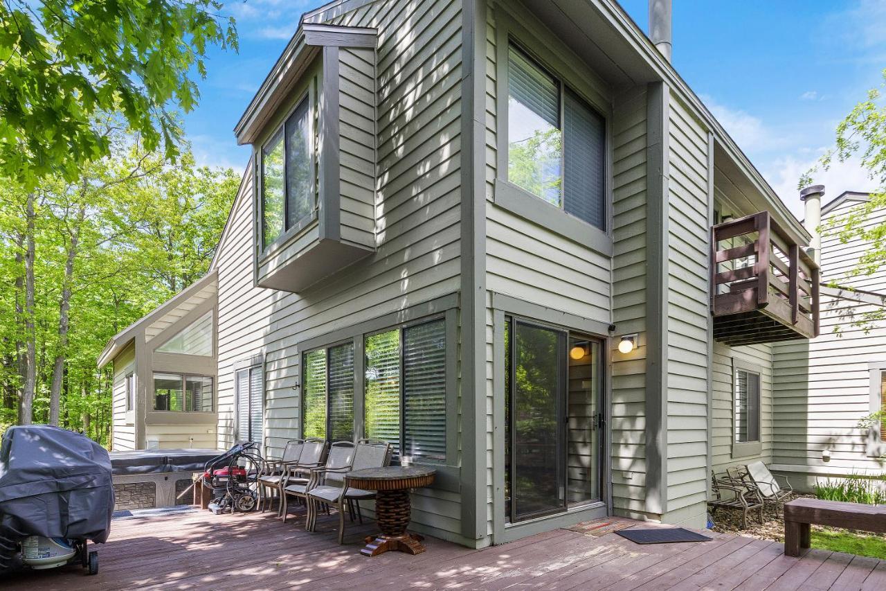 Charming Getaway L Recently Renovated L Hidden Valley L 4Br+3Bath L Hot Tub Somerset Exterior photo