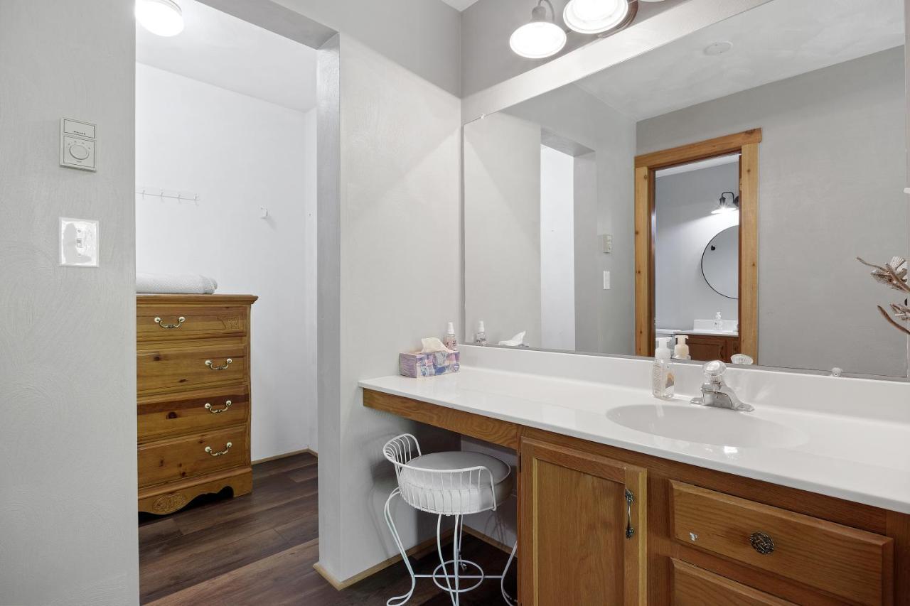 Charming Getaway L Recently Renovated L Hidden Valley L 4Br+3Bath L Hot Tub Somerset Exterior photo